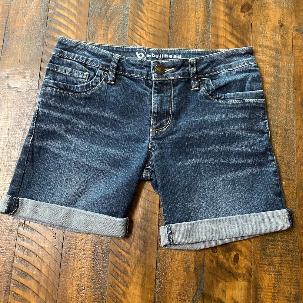 Bullhead Junior Denim Roll Cuff Shorts Sz 1